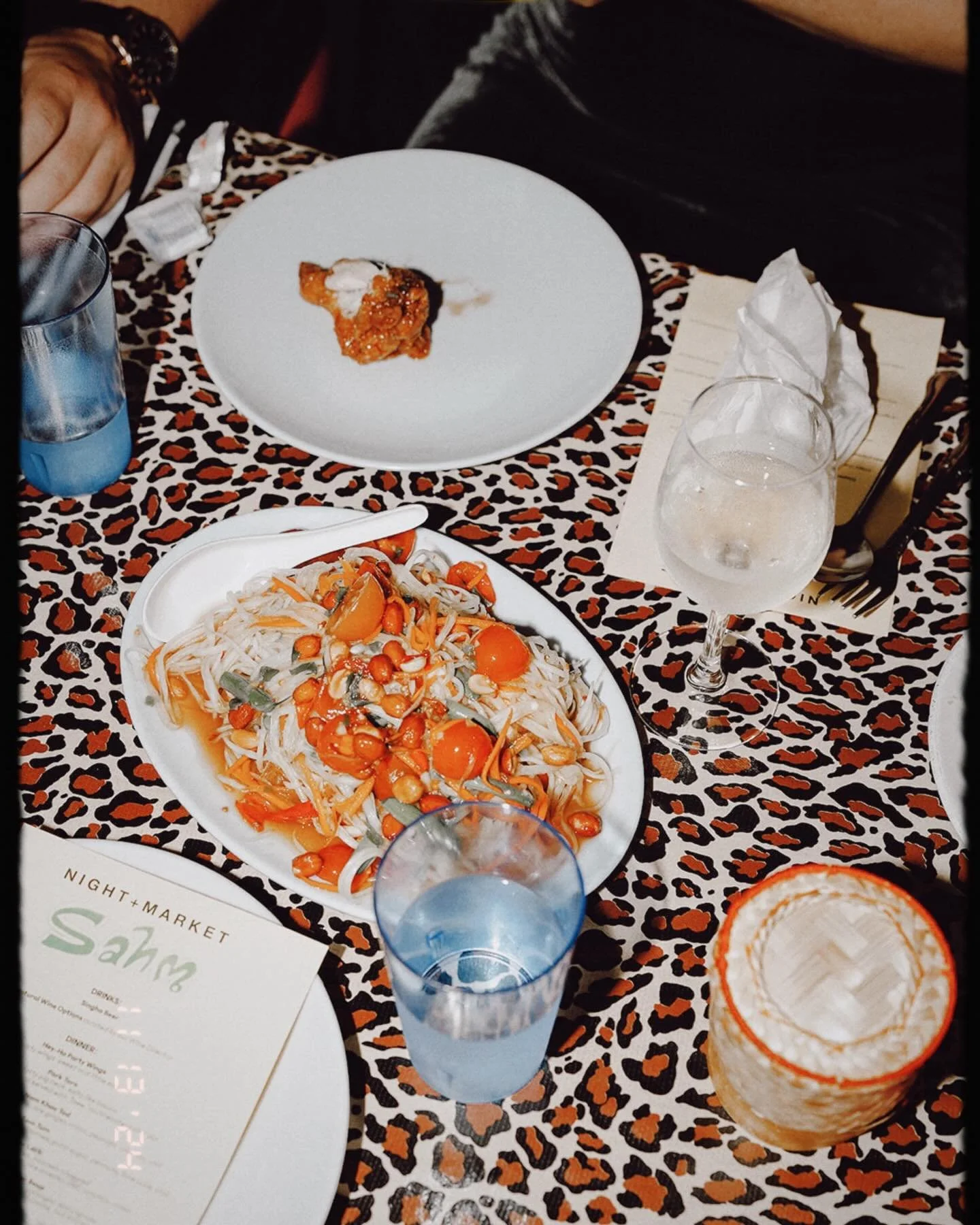 Michelle &amp; Mo had their rehearsal dinner and welcome party at the iconic @ntmrkt in Los Angeles and it was yummmmm. Film+dig  

.

#californiaweddingphotographer #californiabride #socalweddingphotographer #norcalweddingphotogroaher #california