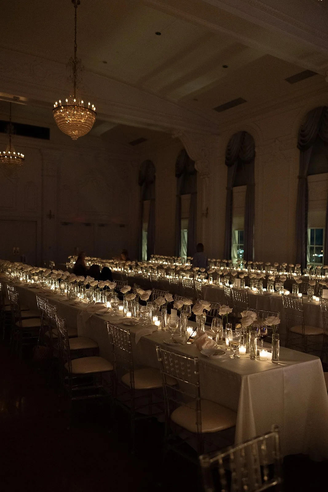 Beautiful candle lit reception space at the Mayo Hotel in Oklahoma, Laura Powers photo